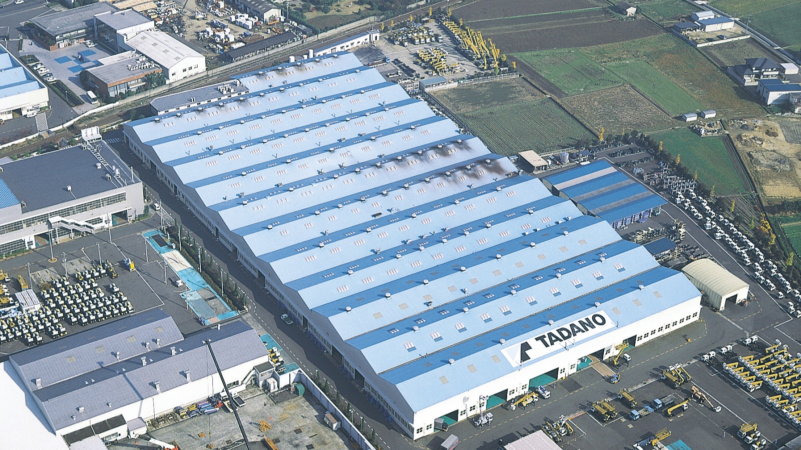 クレーンメーカー工場