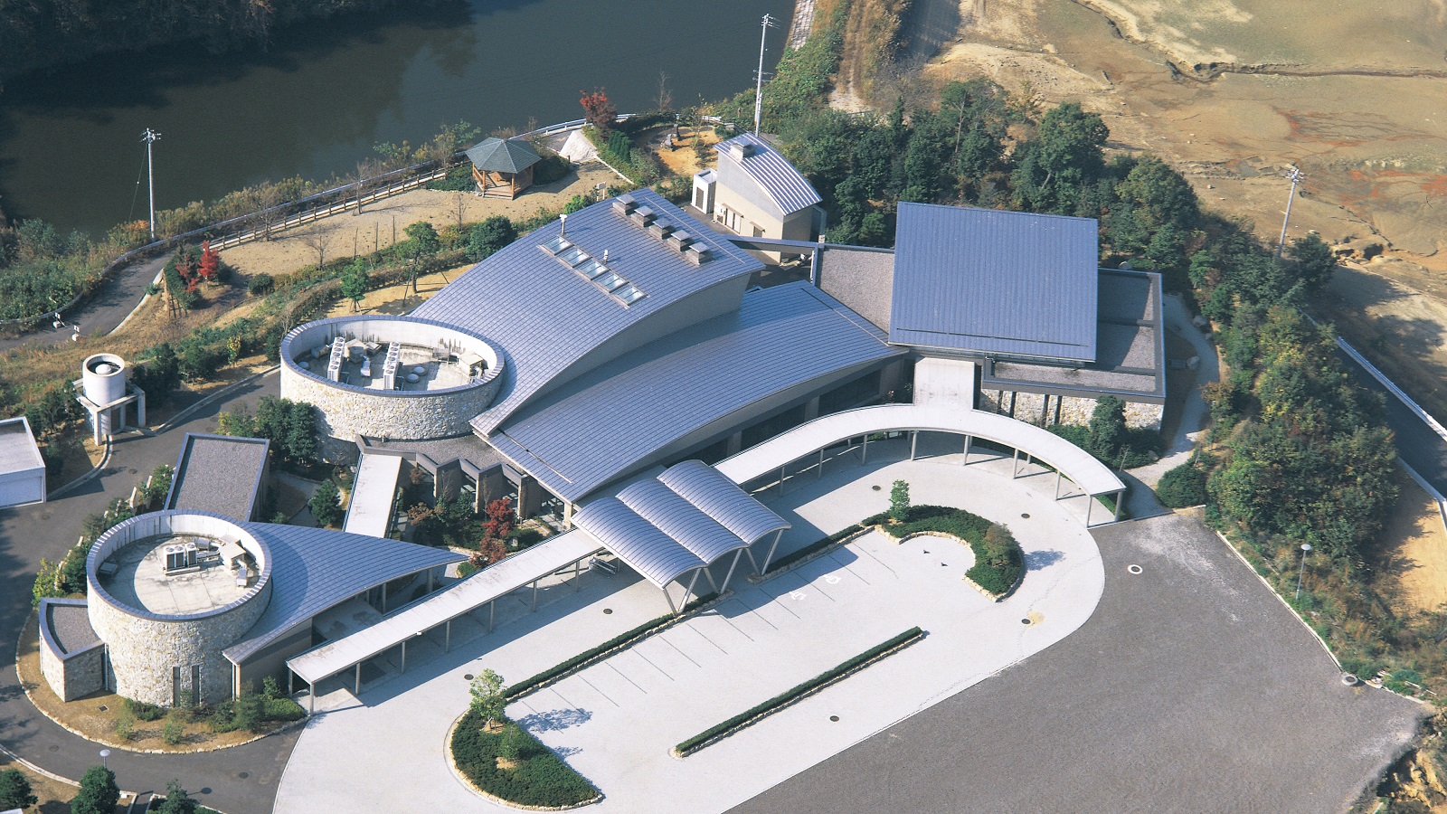 高松市やすらぎ苑